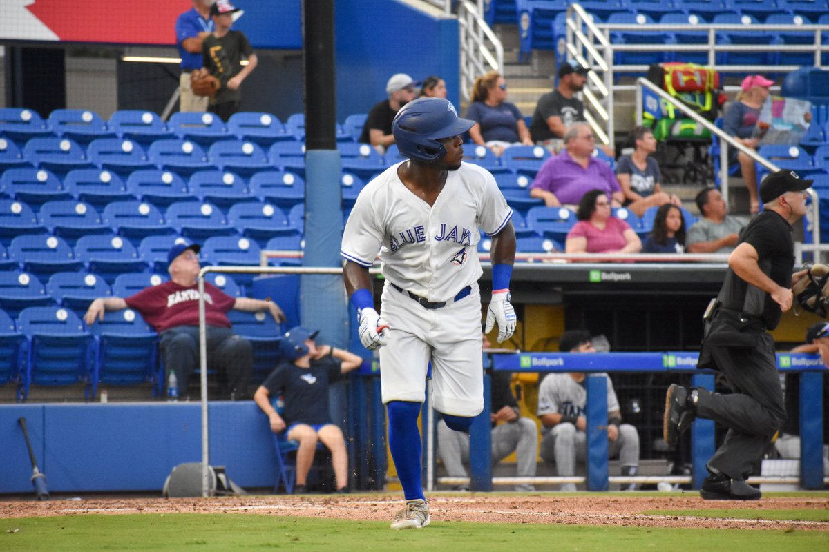 DunedinBlueJays's tweet photo. Devo leading the pack tonight with his first pro home run 🐺💥 https://t.co/Ghn8pIOern