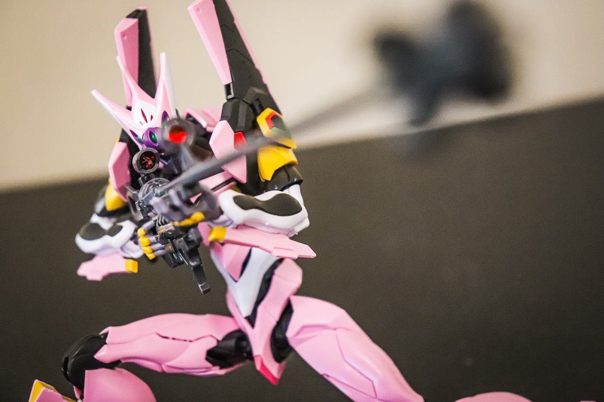 illst_freedom's tweet photo. “There’s no fun in being all twisted and sorry for yourself.” - Mari Makinami Illustrious

RG Evangelion Unit-08

#evangelion #eva08 #realgrade https://t.co/XrJQSblDhH