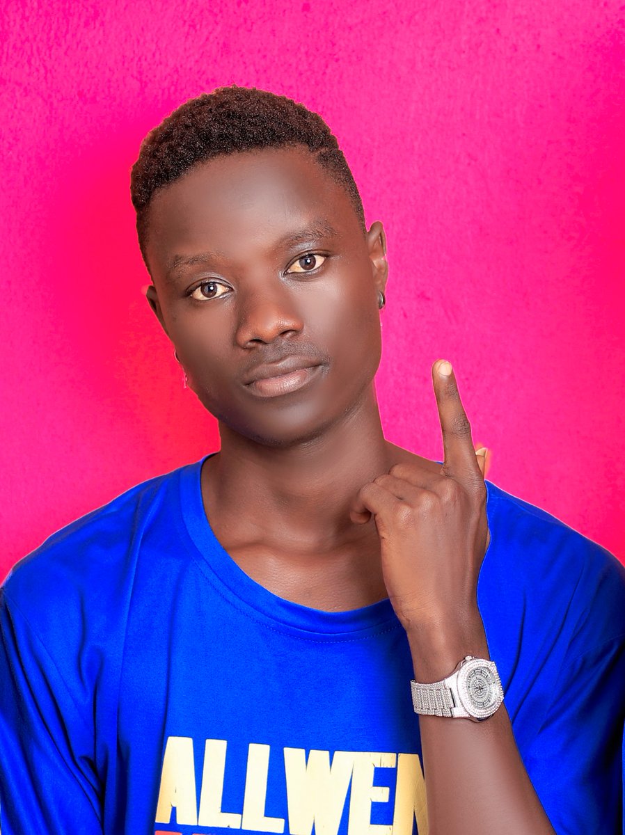 FamanFouStarFab's tweet photo. @FamanFouStarFab .Some people will not support you because they are afraid of what you might become. Keep on
#TRIPLE #FFF #MUSIC #WHAYASAY https://t.co/wFMlEuHwUx