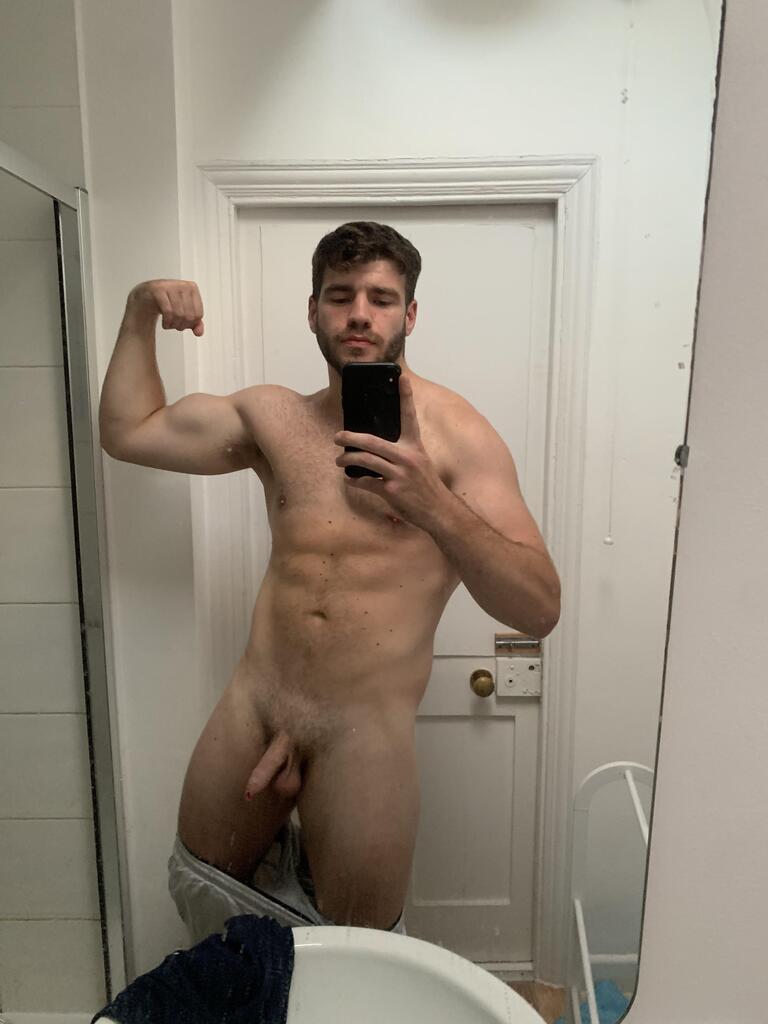 Rodswin_'s tweet photo. Upvoted: Get me excited ;) via /r/BigAndMuscular https://t.co/A518z2v9jx https://t.co/CY712bbkH9