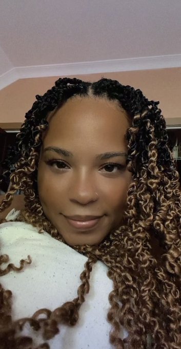 Been under the weather but my face card is still working https://t.co/CJCS4IGzVs