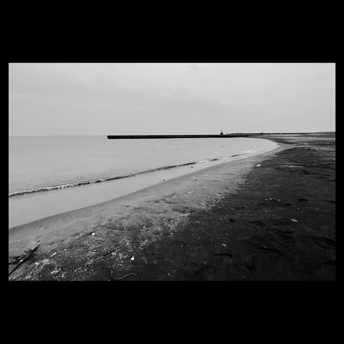 zucche's tweet photo. 雨の海岸
#いすみ市 #squaredy #lightroom https://t.co/MMsMNJtK9s
