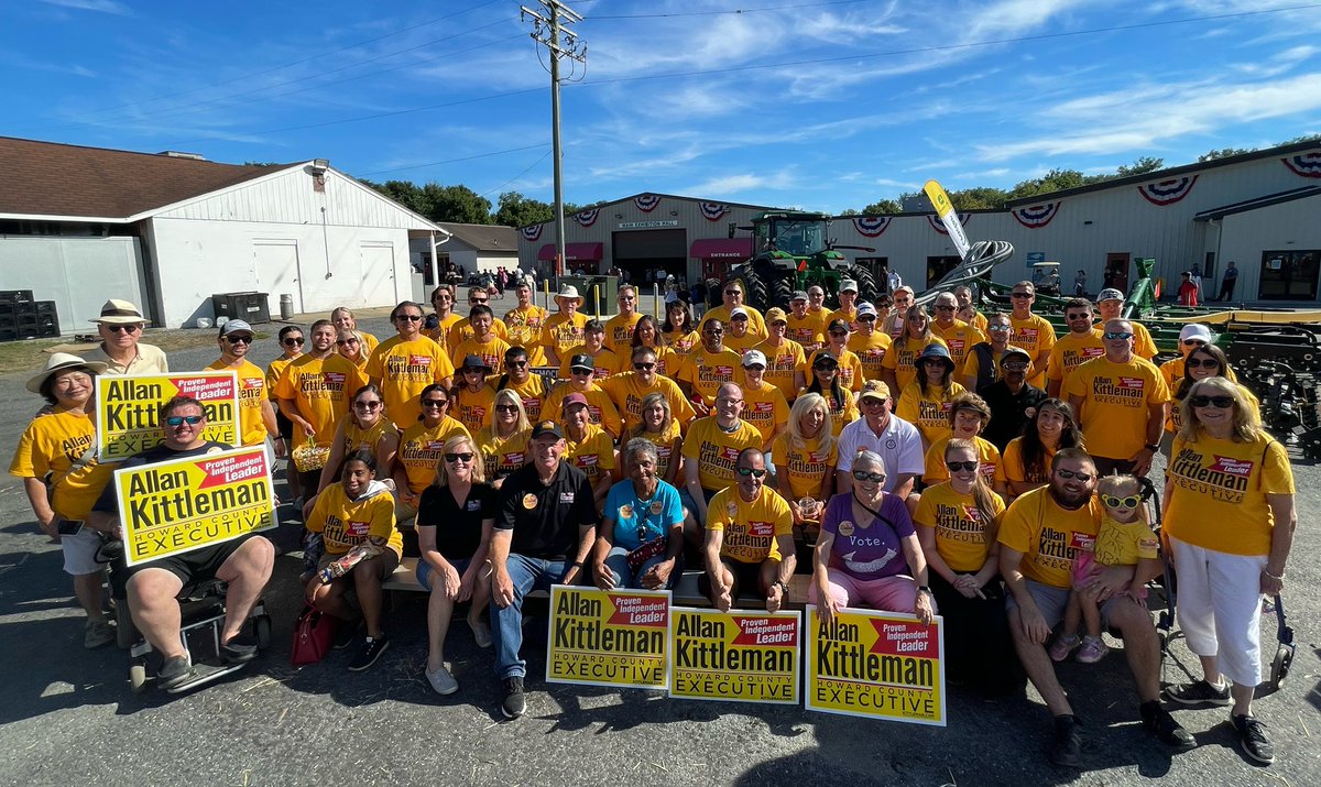 AKittleman's tweet photo. Thank you to Team Kittleman who came out to close out the 2022 @HowardCoFair on a high note with the Parade of Floats! We had a great Fair and it’s clear we are gaining momentum. Sign up to join the team today at: https://t.co/V6eFci89wW https://t.co/hhOWf3vTGV