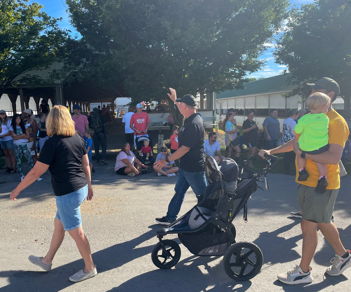 AKittleman's tweet photo. Thank you to Team Kittleman who came out to close out the 2022 @HowardCoFair on a high note with the Parade of Floats! We had a great Fair and it’s clear we are gaining momentum. Sign up to join the team today at: https://t.co/V6eFci89wW https://t.co/hhOWf3vTGV