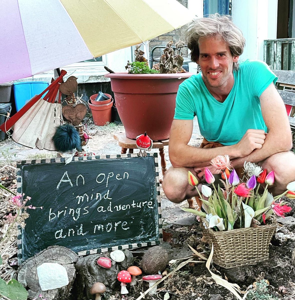 peckhambird's tweet photo. #anopenmind #adventureandmore #peace #please #peaceplease #beyou #kindness #wishing #Everyone #light #love #laughter and #joy in your dear #hearts 🌈❤️ #thankyou Luuk for your amaaaaaaazing work !! https://t.co/TRQcXnoNvr