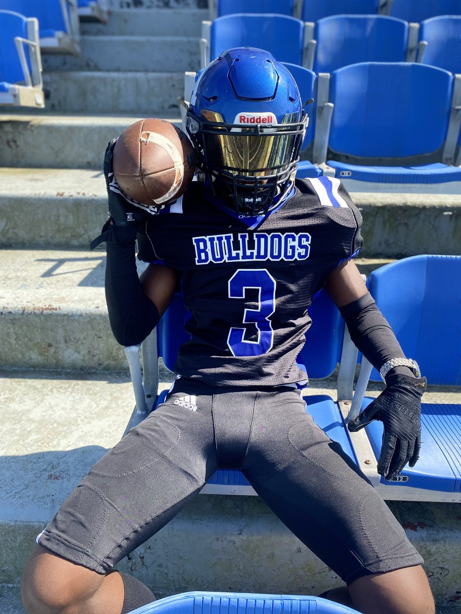 ChrisHolliday_3's tweet photo. all thx to the LORD for letting me embrace my role as a UNDERDOG @grind_athletic @DaShaunfields22 @aowillia @Marcusdent93 https://t.co/LuxA2dMWVH