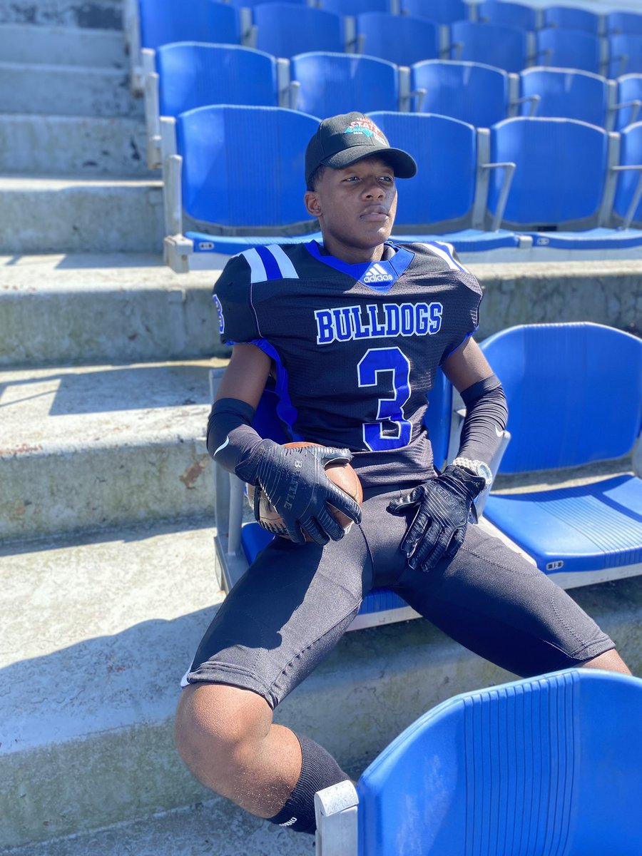 ChrisHolliday_3's tweet photo. all thx to the LORD for letting me embrace my role as a UNDERDOG @grind_athletic @DaShaunfields22 @aowillia @Marcusdent93 https://t.co/LuxA2dMWVH