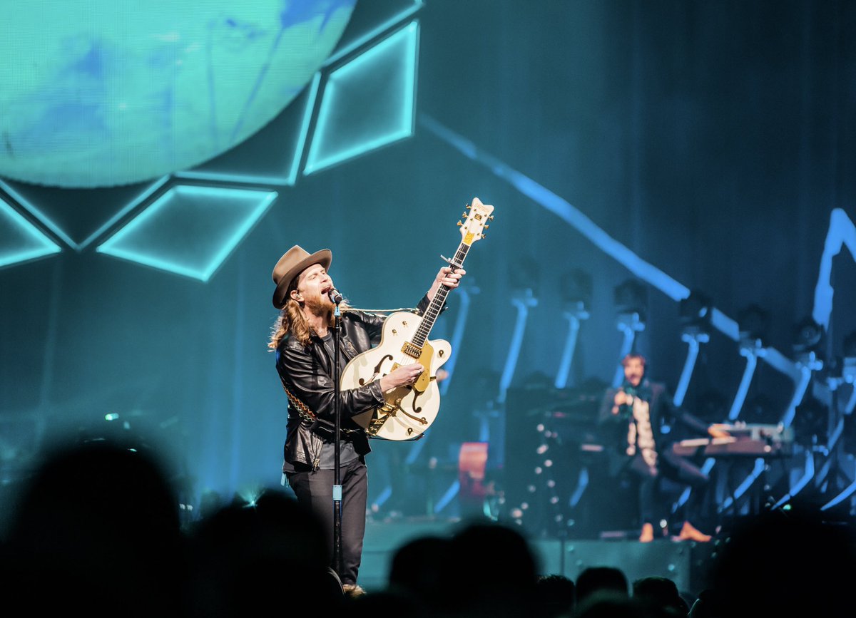 latelyzine's tweet photo. THE BRIGHTSIDE World Tour - St. Paul, MN - @thelumineers #lumineers 📸🤍🎶 https://t.co/Jt3QwYLlx6