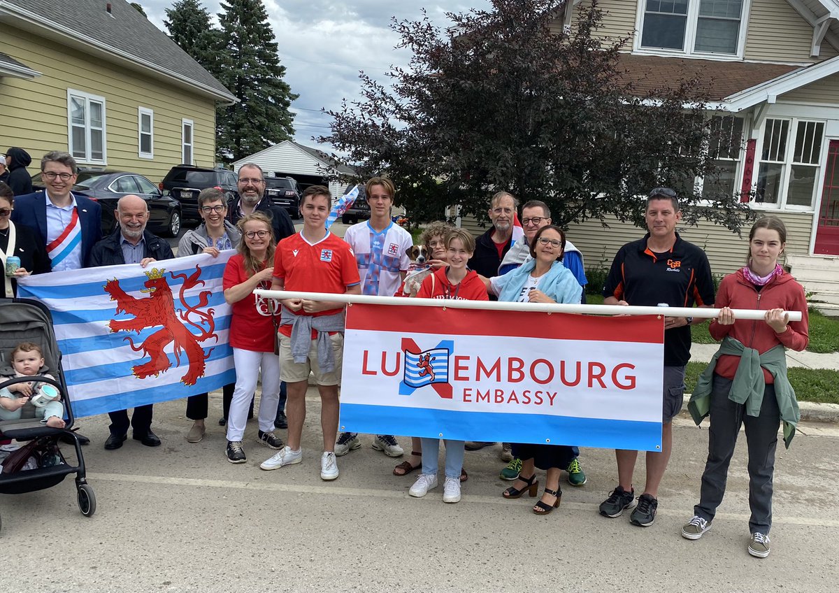 NicoleBintner's tweet photo. Strong Luxembourg representation at #LuxFest in #Belgium, WI, celebrating 🇱🇺 roots in 🇺🇸 https://t.co/dB3mVi4Ngq