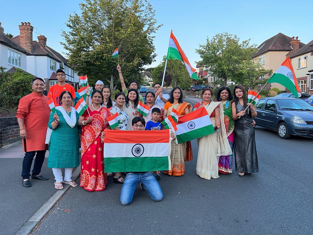 HCI_London's tweet photo. #AzadiKaAmritMahotsav #HarGharTiranga celebrations continue in various locations in London ! 

Let us know how you are celebrating #IndiaAt75. https://t.co/dIqVQsmLmz