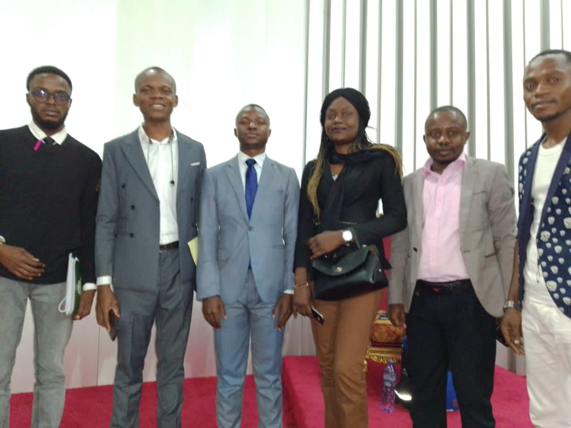 Gustavecibangu's tweet photo. 12.08.2022: Journée Internationale de la Jeunesse, les jeunes agents de changement de l'UA-RDC #JACUA-RDC ont pris part à la cérémonie du lancement du PAN 2250 du CSNU par les VP Min., Min de l'intérieur @Daniel aselo et Min de la Jeunesse @BunkuluYves @fatshi13 @KatrinaLeclaire https://t.co/y9kkyqNZe6