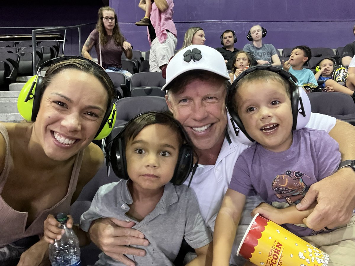 Happy 4th birthday Zane!!! #MonsterJam <a href="/BhamBjing/">Trevor Hale 何川</a>