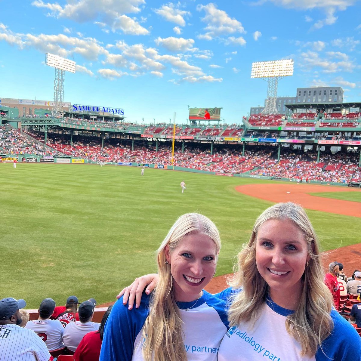 Rad_Partners's tweet photo. Ending a great RP Matrix weekend in Boston with the Yankees vs. Red Sox game! ⚾️

#transformingradiology #radres #radfellow #teleradiology #radiology #radiologist https://t.co/YJxxj1t03g