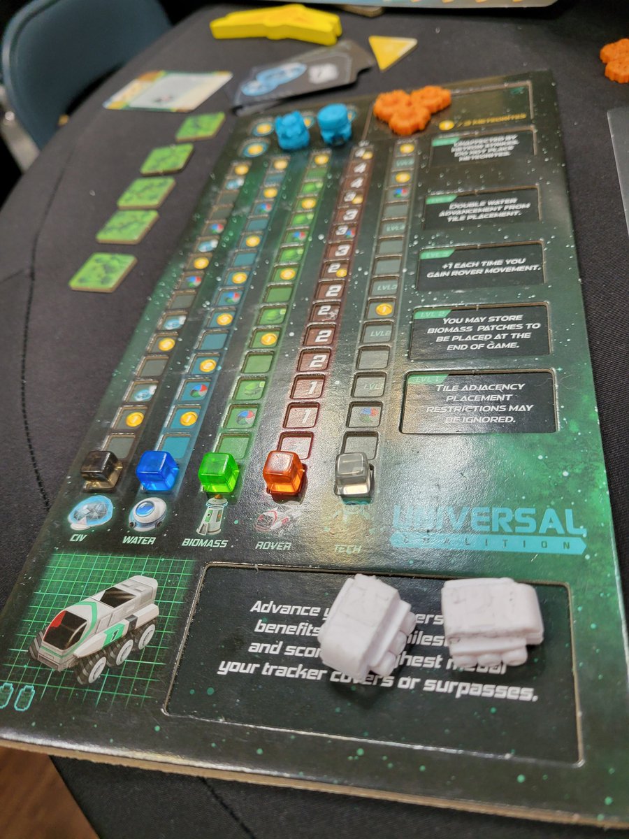 CR Staff (flying in Blue Skies) tweet media