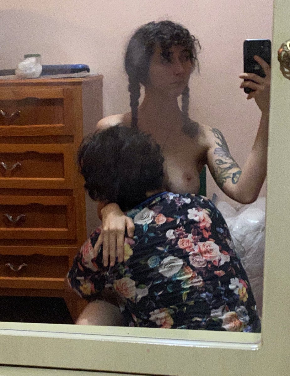 3EmbersRise3's tweet photo. TW//Titty Warning 

Would anyone believe me if I told you I wasn’t nude in these photos https://t.co/1OtmkKN3Cd