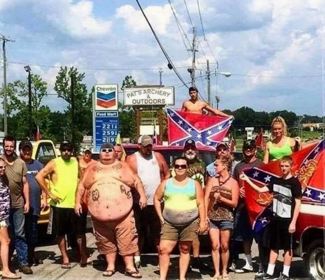 Mister Race Bannon tweet media
