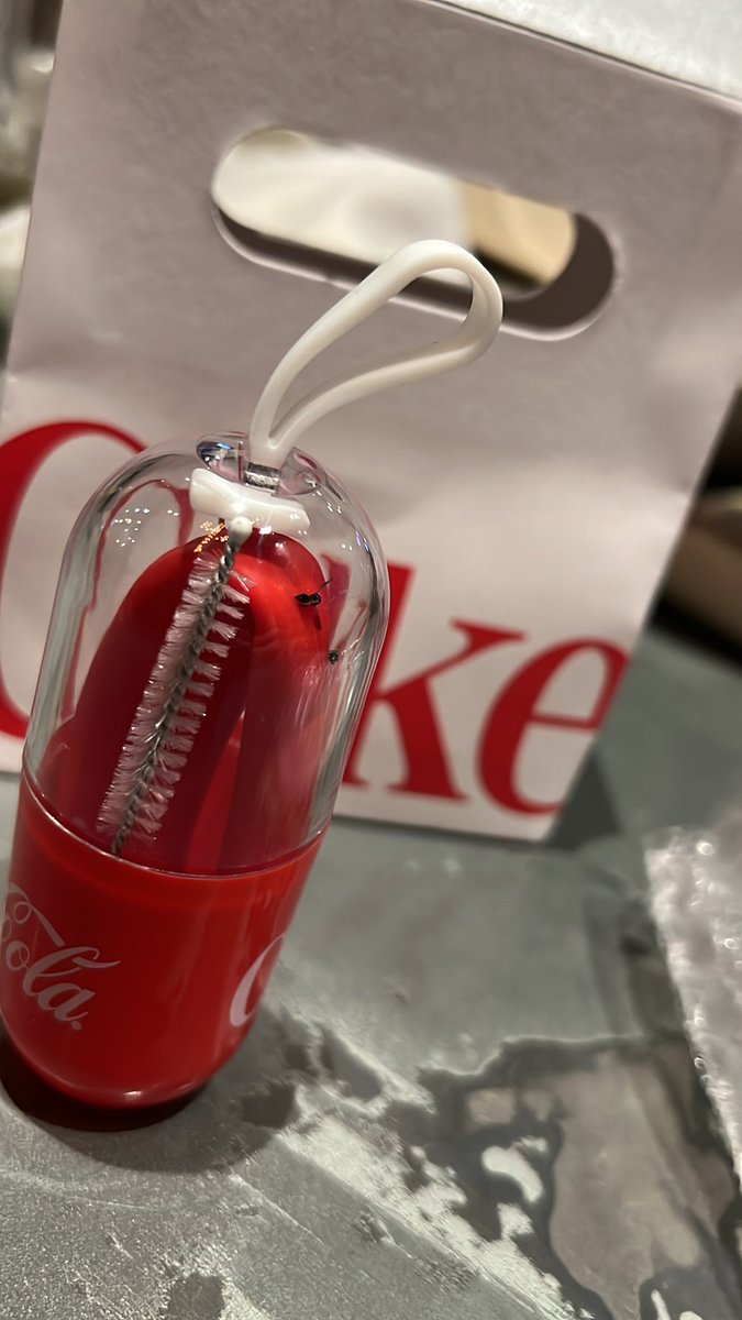ahnavictoria's tweet photo. @WorldofCocaCola went to your facility today… got one of the mystery bags…. Was hoping for something cool but I guess dead flies in my souvenir is fun.🤮😅 https://t.co/2Z2rS3Fbvx