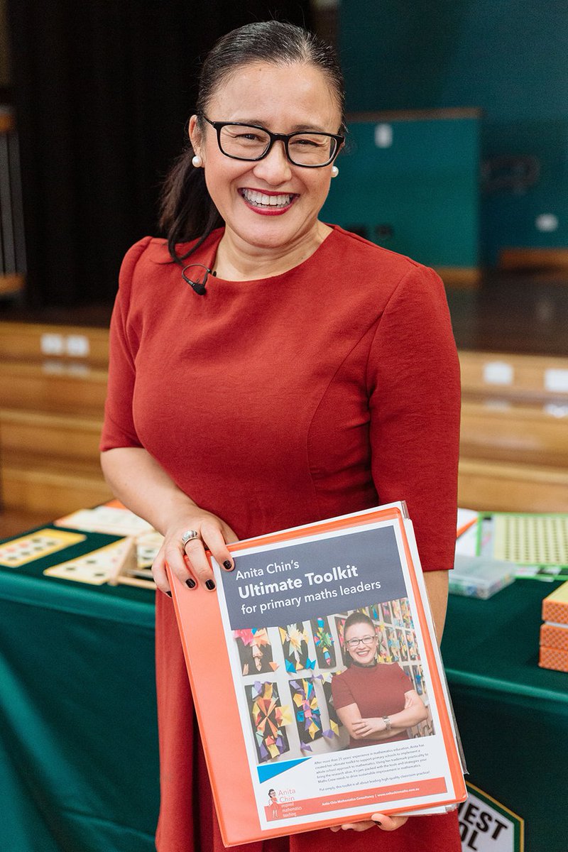 AnitaChinMaths's tweet photo. Primary school curriculum leaders - are you planning your approach to maths for 2023? 
Send your maths team to my two-day conf at the start of term 4. I’m sharing strategies and resources you need… all in this hard copy folder! Sydney &amp; Wgong. https://t.co/9gqUJQH28z https://t.co/kBCui1ErjO