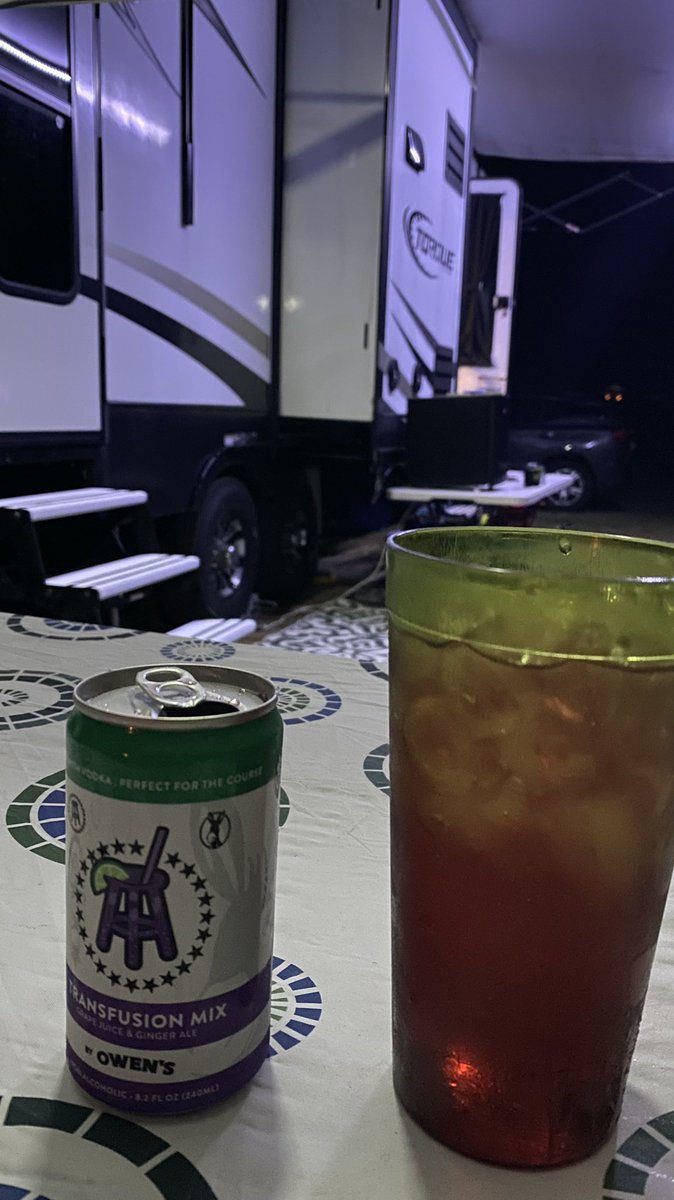 mfoster02703's tweet photo. @RiggsBarstool @OwensMixers The transfusions flow at camping just as well as the golf course! https://t.co/LRxtEMFYNC