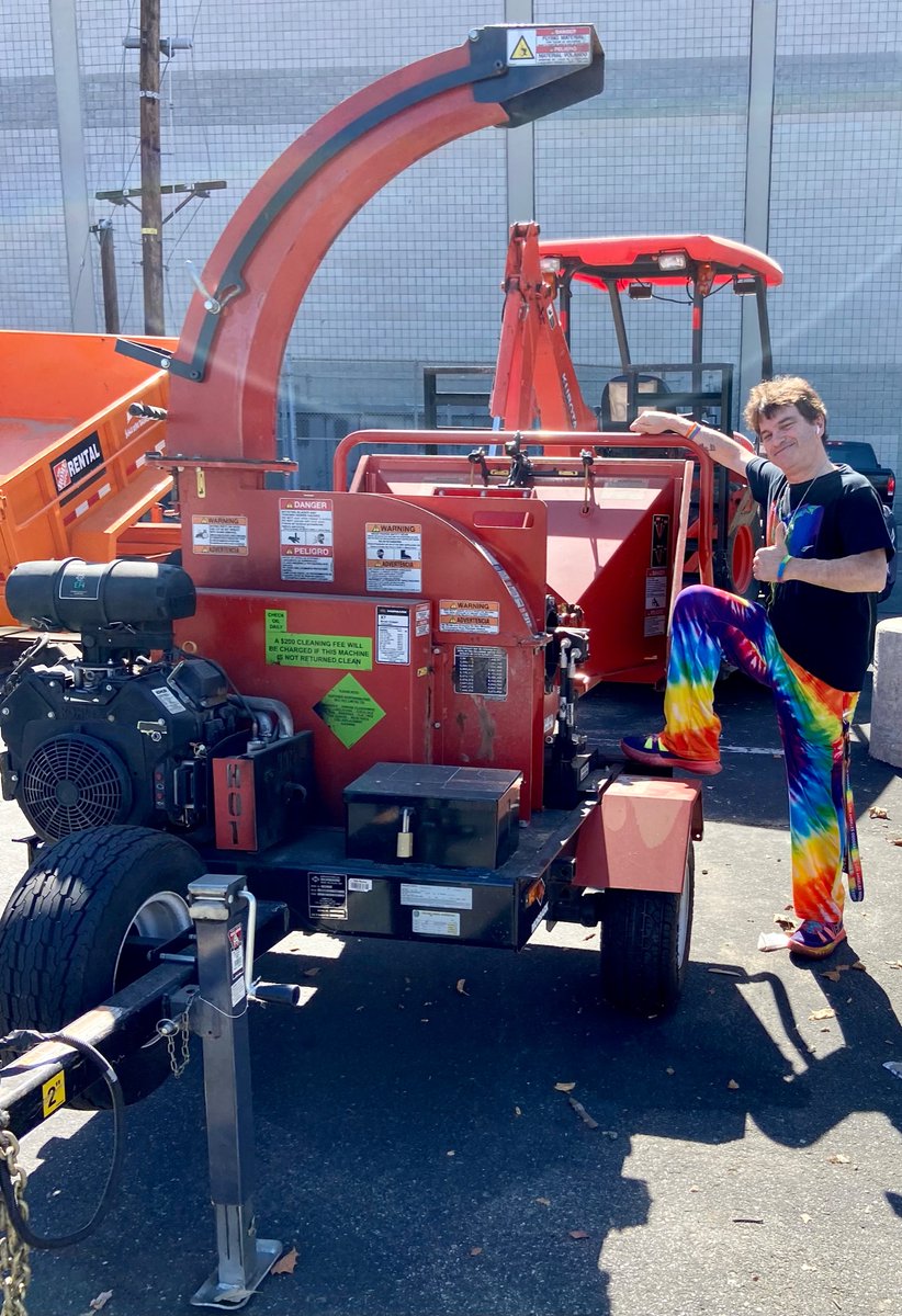TFTInfamy's tweet photo. It’s been such a long time since I’ve seen a good wood chipper gif, I was kinda missing them. So, for my haters exclusively, here’s some pics to have fun with. #ThanksForTheInfamy https://t.co/Md1ZstilAS