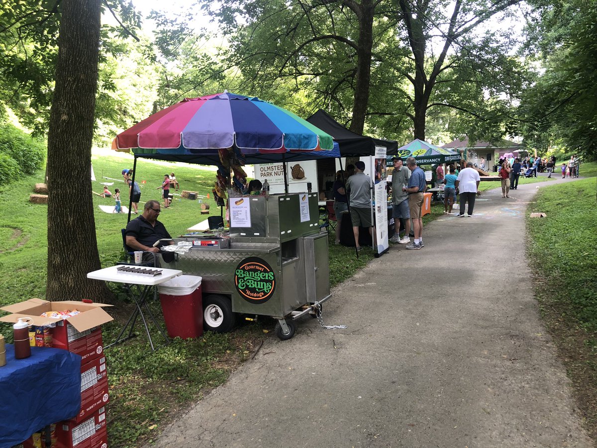 BillHollander's tweet photo. Thanks to everyone who attended tonight’s event at Bingham Park &amp; to @OlmstedParks502 for sponsoring. Special thanks to the many folks who commented on what they’d like to see in Clifton &amp; Crescent Hill as part of the area plan development. Comment online➡️https://t.co/iwyGfOWcJ4 https://t.co/DXH0PLsYOk
