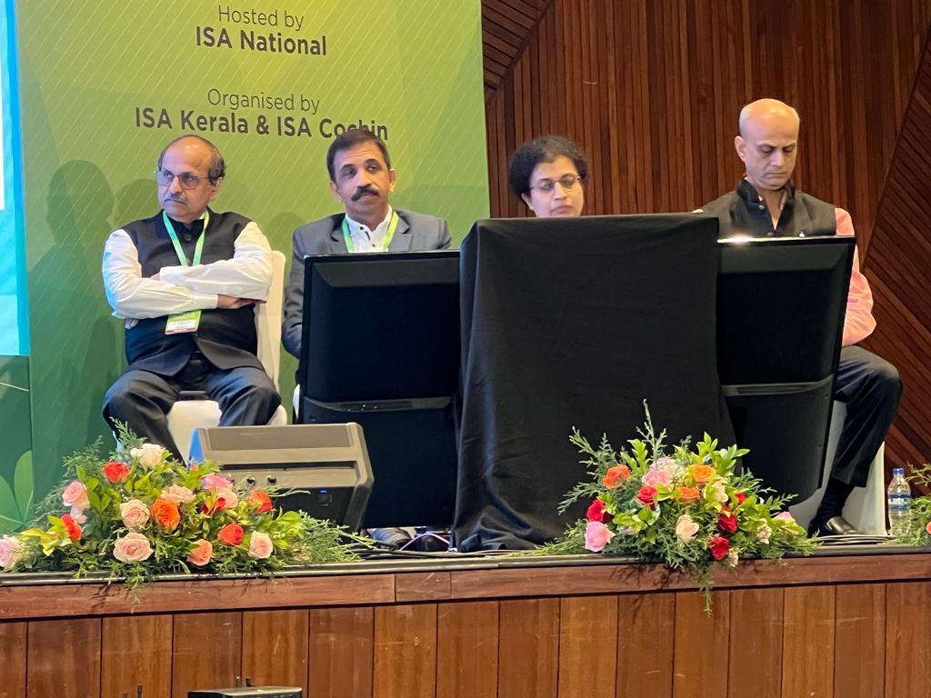 Upadya63's tweet photo. A fruitful discussion on ‘Maternal Mortality’ during the SAARC AA congress in Kochin..@DrBUnnikrishnan @SumeshTRao @AnaesKMCMlr @KMC_Mangalore https://t.co/thzVp5xe8D