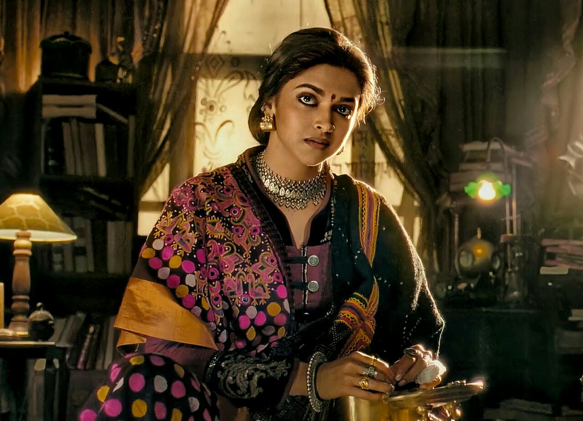 FilesDeepika's tweet photo. Deepika Padukone as Leela 🔥 https://t.co/AkK4bltuer