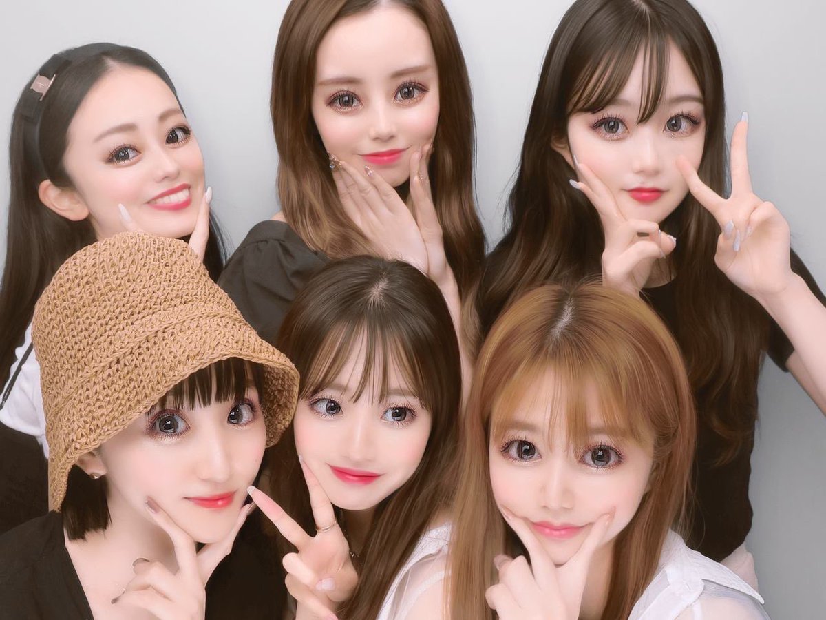 ___s7n3's tweet photo. 👀♡♡♡♡♡♡ https://t.co/hk1NNVJwNf