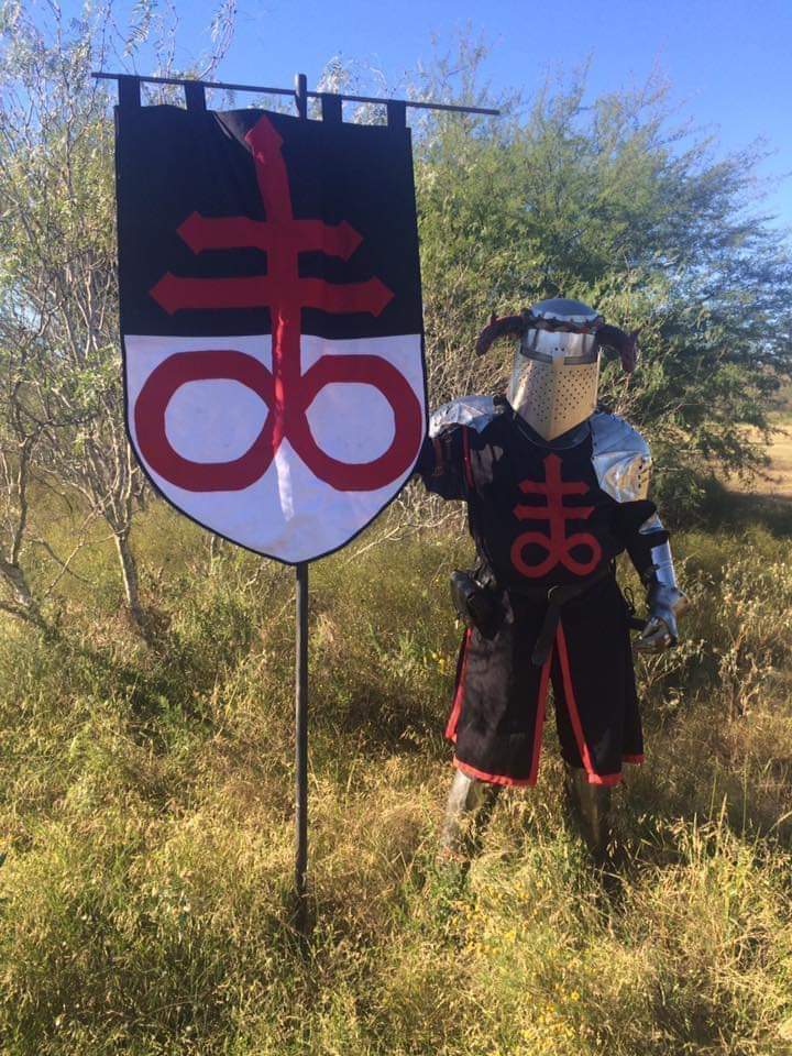lanzifer's tweet photo. In hoc signo vinces...
#Beauseant https://t.co/SEAqwuU6BE
