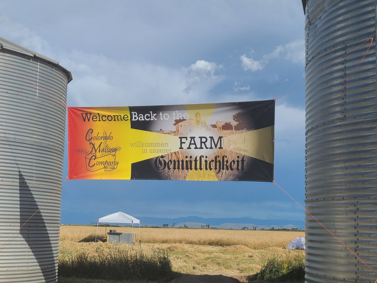Distillerdude's tweet photo. Gald to be back after three years with some of my favorite breweries, distilleries and maltsters!

@coloradomaltco @lawswhiskey @SpiritHoundDist https://t.co/HZLFRspXpZ