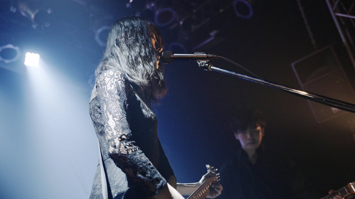 collapse_s's tweet photo. 昨夜は北堀江vijonありがとうございました！
初めての大阪、嬉しい出会いがたくさんありました。
また来ます！

camera：@YerpOno 
Thank you♡ https://t.co/fMMxgzdRUZ