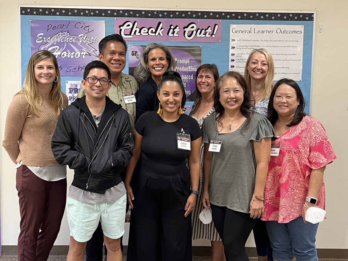 TeachEPM12's tweet photo. So excited to receive my @808TFellows ALUMNI title and grateful for all the learning about @HIDOE808 the last two years with my amazing cohort @mcdonald_kecia @Kalynch211 @ZacharyMorita @hiMATHgirl @Jess_Mariela @MrAgtarap @TeachingWStyle @tskawaui Here’s to pushing forward! https://t.co/yqNOCUSLVP