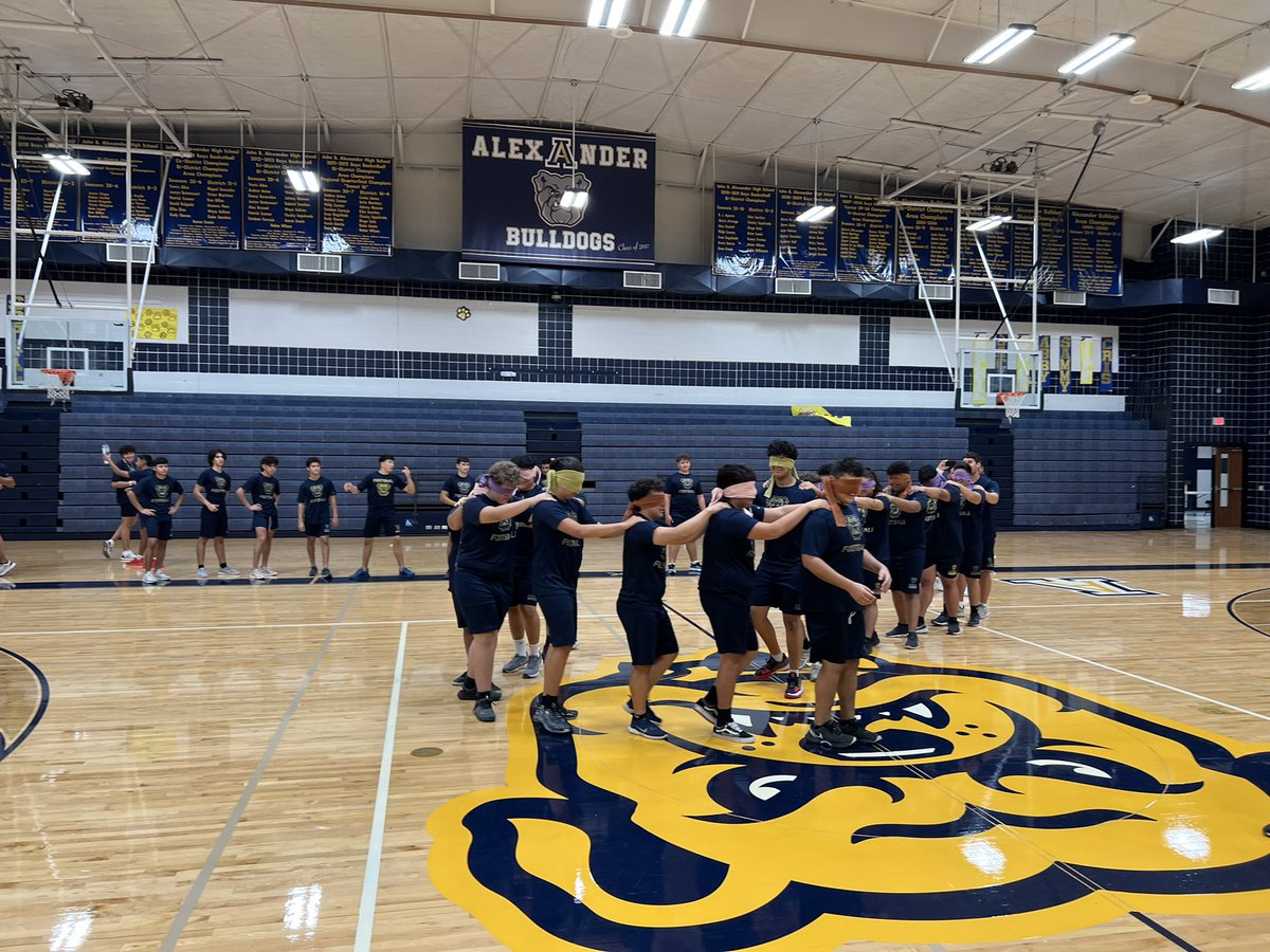 JBABulldogs's tweet photo. 🏆🐾BulldogNation🐾🏆
What a great day at The Dawg House! Your Dawgs had a full day filled with team building fun! We are growing as One!!
#WeAreOneBulldogNation🐾
#BuildingChampions🐾🏆🐾
#BulldogMindset🐾 https://t.co/IBCzl8J1PK