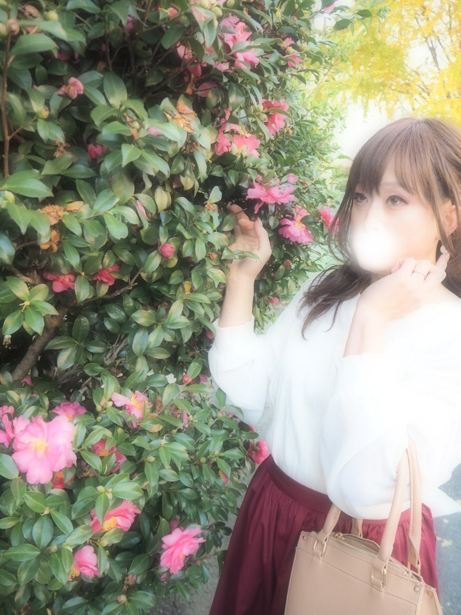 mmmmaaakki's tweet photo. 女の子に変身して外出したいな〜
スカートを穿いて、ヒールで歩く
あの感覚は忘れられない✨
最初は人気の無い所にしか行けなかったけど、これからは色々な所に行って撮影したいな〜💓

＃女装　＃女装サロン　#Makeover_ZOOM 
＃女装外出　＃女装さんと繋がりたい https://t.co/O7eg8dC2jh