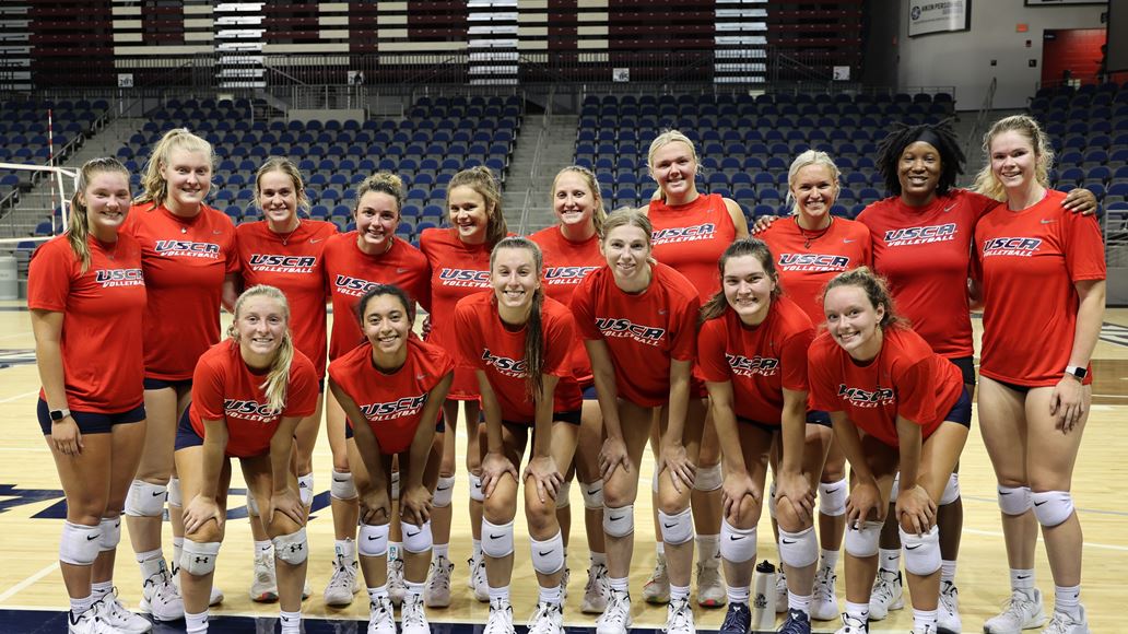 PacerAthletics's tweet photo. #PacerVB Opens Fall Practice! https://t.co/uvvRmRzAZk #PacerNation https://t.co/xfNjX6lAP9