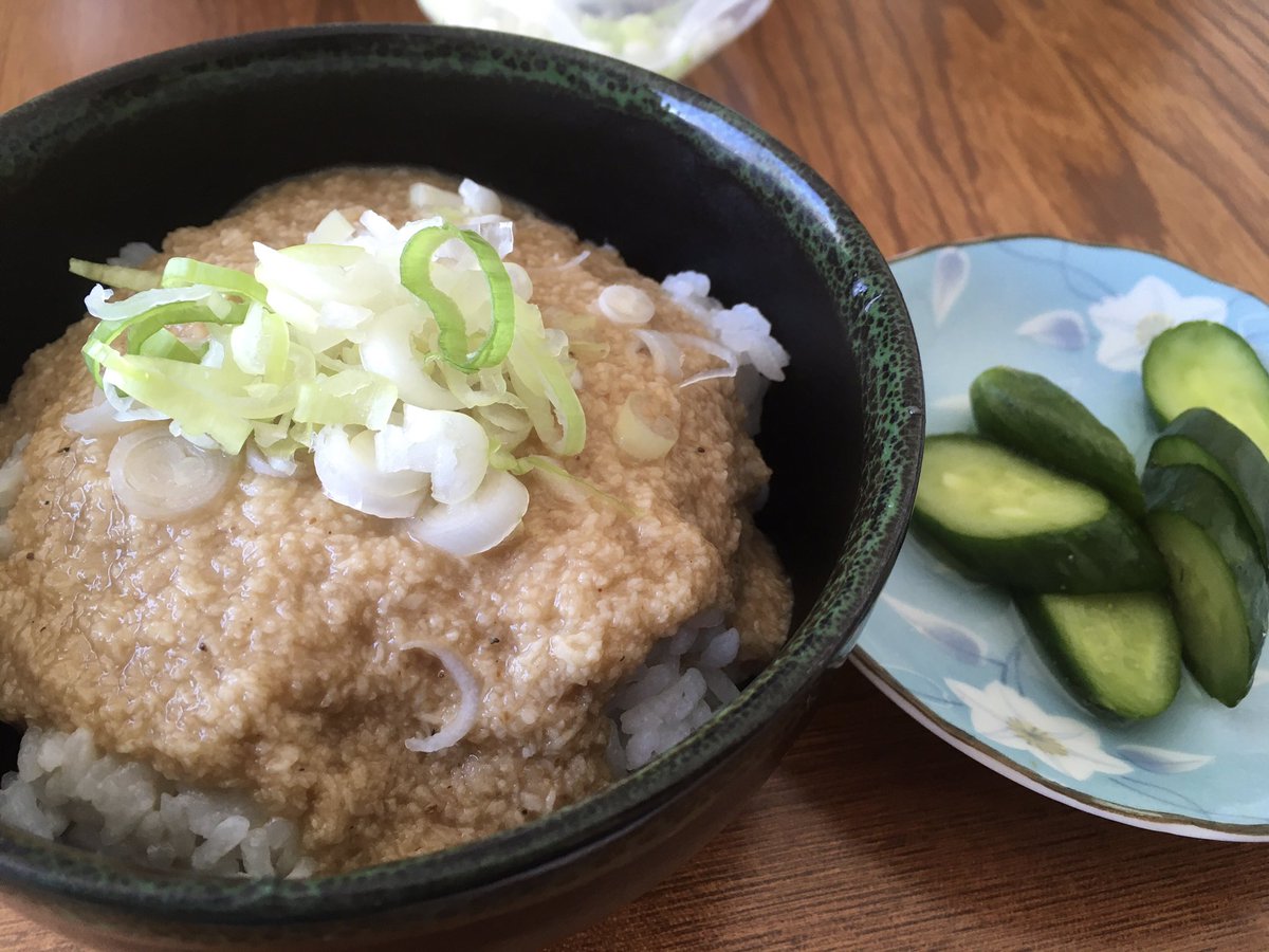 nekochanguitar's tweet photo. 二日酔いにはとろろかけご飯
#MAMAKE
#軽トラでゆこう https://t.co/Xei3dKpgaA