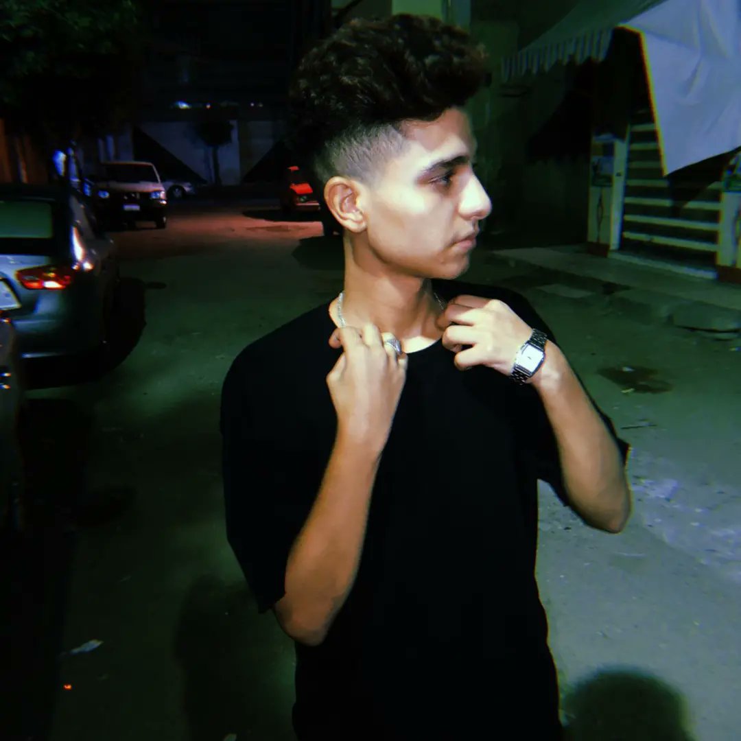 Mostafa19963864's tweet photo. Make yourself priority 🖤😴 https://t.co/YVDHIjsw1G