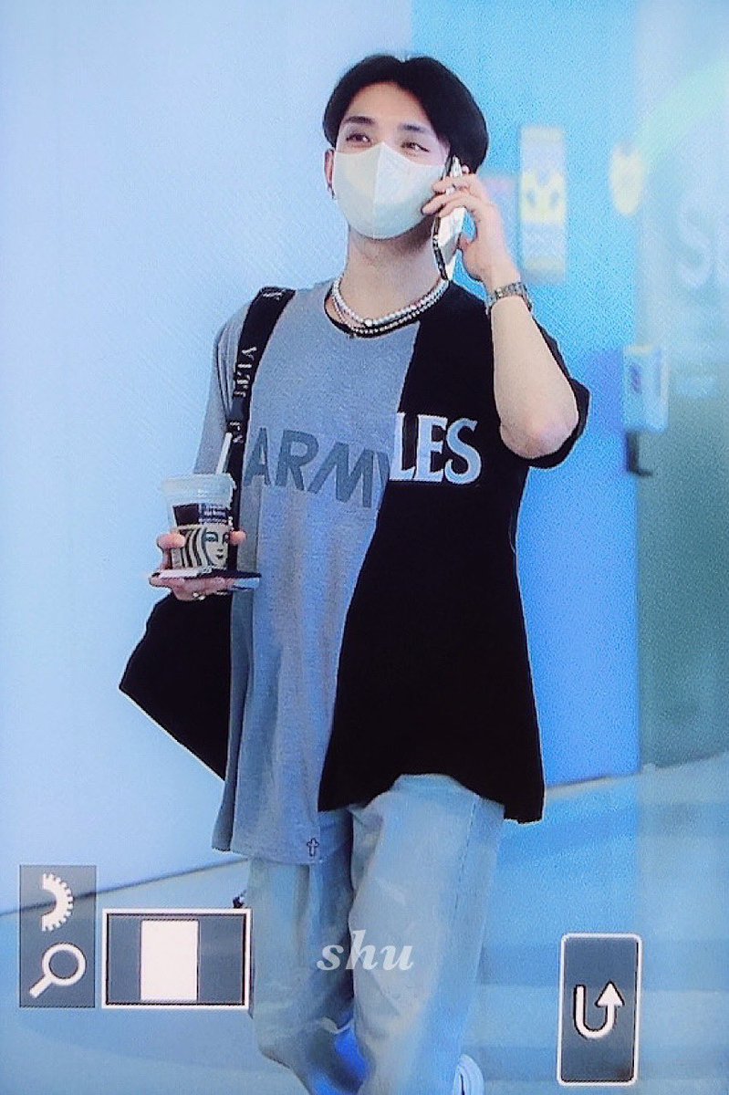 shujithinker's tweet photo. the boyfriend vibes oh https://t.co/wSjq744bbZ