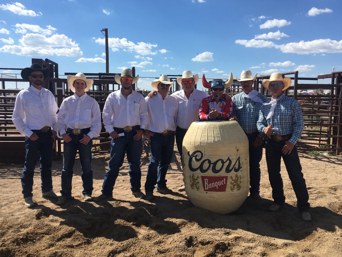 CoryWall4's tweet photo. Finished up the Lincoln County PRCA Rodeo! https://t.co/SZMspKBoWv