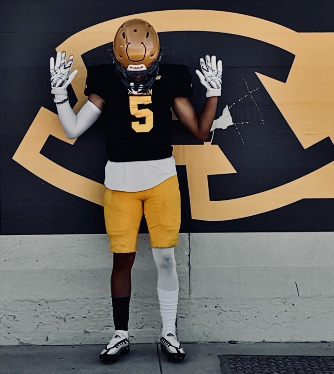Arjae Allen tweet media