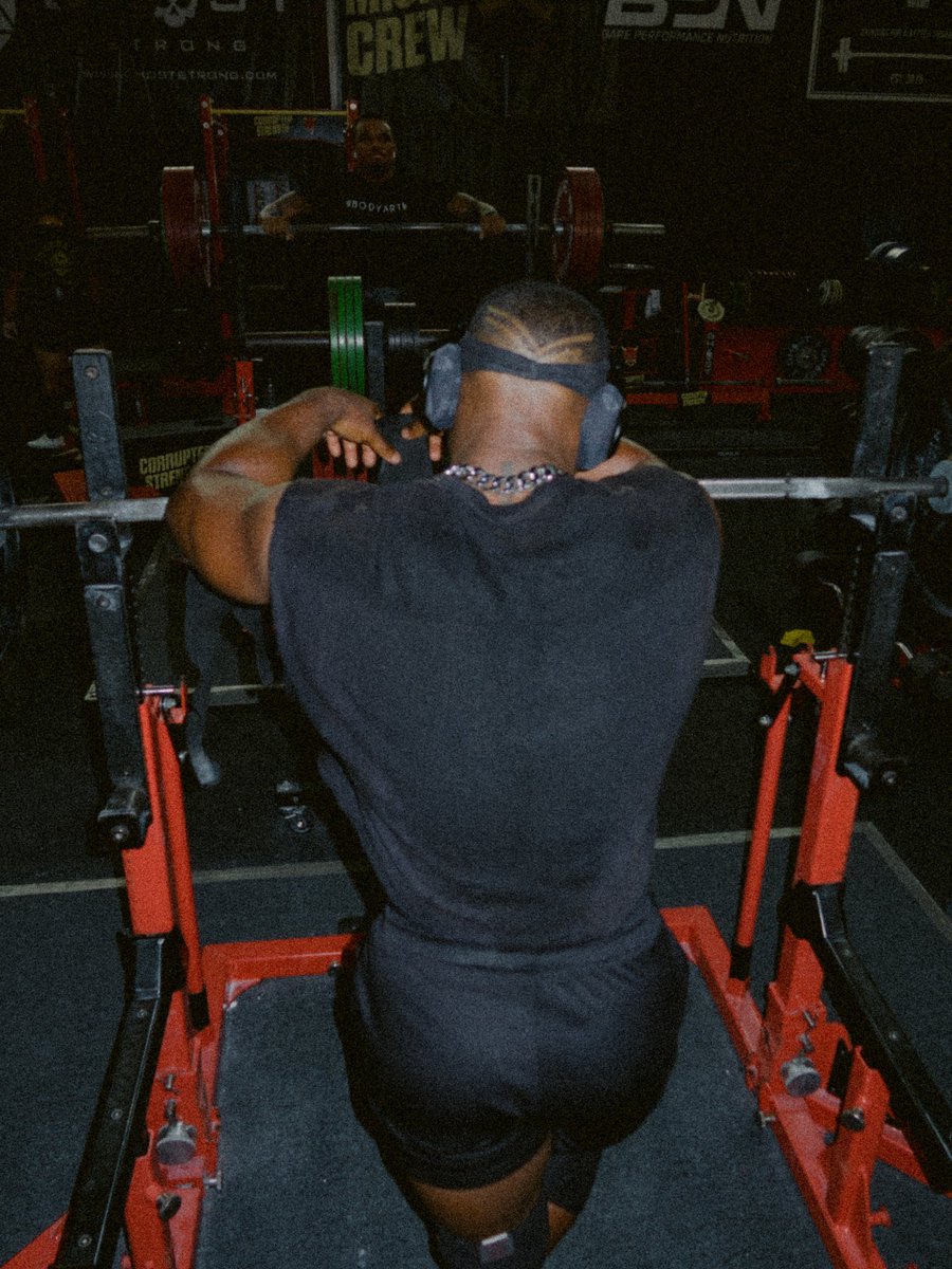 Russel Orhii tweet media