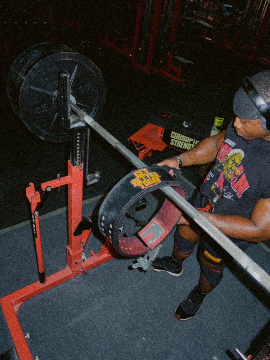 Russel Orhii tweet media