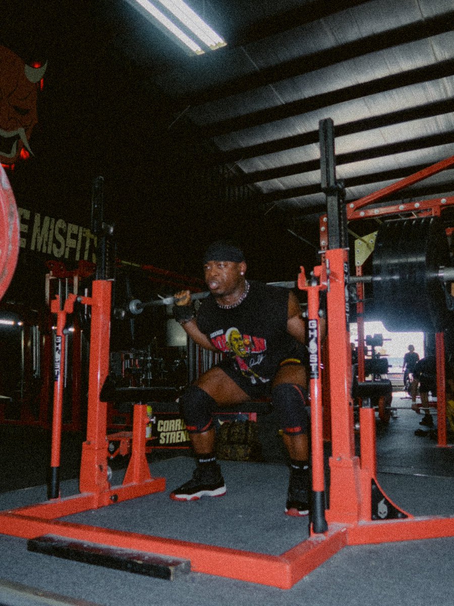 Russel Orhii tweet media