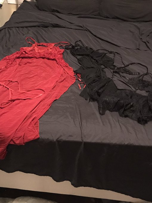 Getting ready 😉 #Boudoir #amatuercouple #pornhub #amatuerporn #nsfw https://t.co/yISv9VE4Bg<a href="/tag/boudoir"class="tags">#Boudoir</a><a href="/tag/amatuercouple"class="tags">#amatuercouple</a><a href="/tag/pornhub"class="tags">#pornhub</a><a href="/tag/nsfw"class="tags"><span>#nsfw</span></a><a href="/tag/amatuerporn"class="tags"><span>#amatuerporn</span></a>