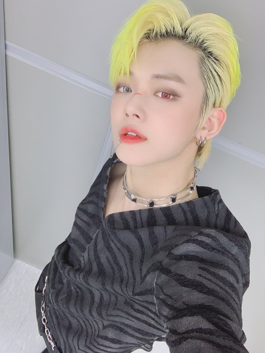 _lbdofficial_'s tweet photo. · 🌌 * @ __ LXD ✧ 𝕔𝕠𝕞𝕖 𝚊𝚗𝚍 (𝗳𝗲𝗲𝗹) with 朕𝐮𝐬 › #ENLIGHTEN𝗗𝗕  

[#THYON🦊] Y cómo no íbamos a asistir al debut de nuestra donita favorita en el mundo, si today #ITS𝗗𝗔𝗬𝗢𝗡𝗘 y con ello significa que @ENLIGHTENS_ todo lucesitas está más que listo para gritar 🫡♥️ https://t.co/jYbnpTqyig