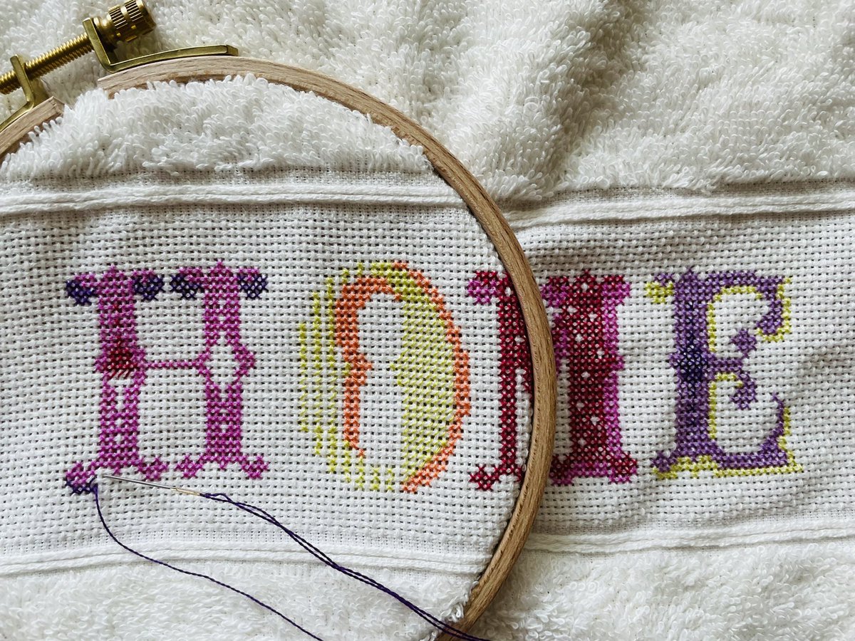 gogh_729's tweet photo. 🪡
day3
#home
#ricodesign
#刺繍
#crossstitch
#クロスステッチ
#stayhome
#embroidery
#자수를 놓다
2022年8月14日 https://t.co/6QOVNzOGyp