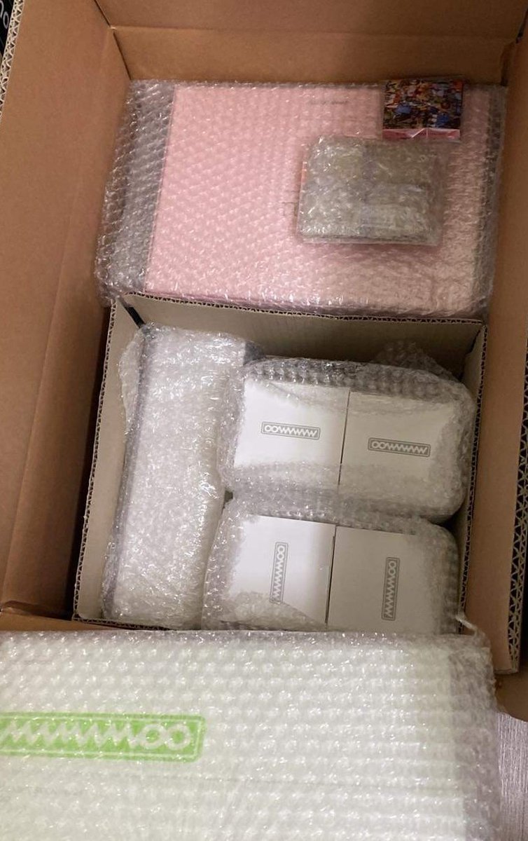 MooBoodolPH's tweet photo. #MooBoo_UD
Good morning!
Dumating na po sa bahay ang box na ito yesterday. It contains the following:
- Mamamoo Lightsticks
- Mamamoo Albums
- Maria Bag
- badge
- MMM random merch (will be posted soon)
You'll receive shipping notice email within the day. Thank you very much! https://t.co/P6p8Qh7brm