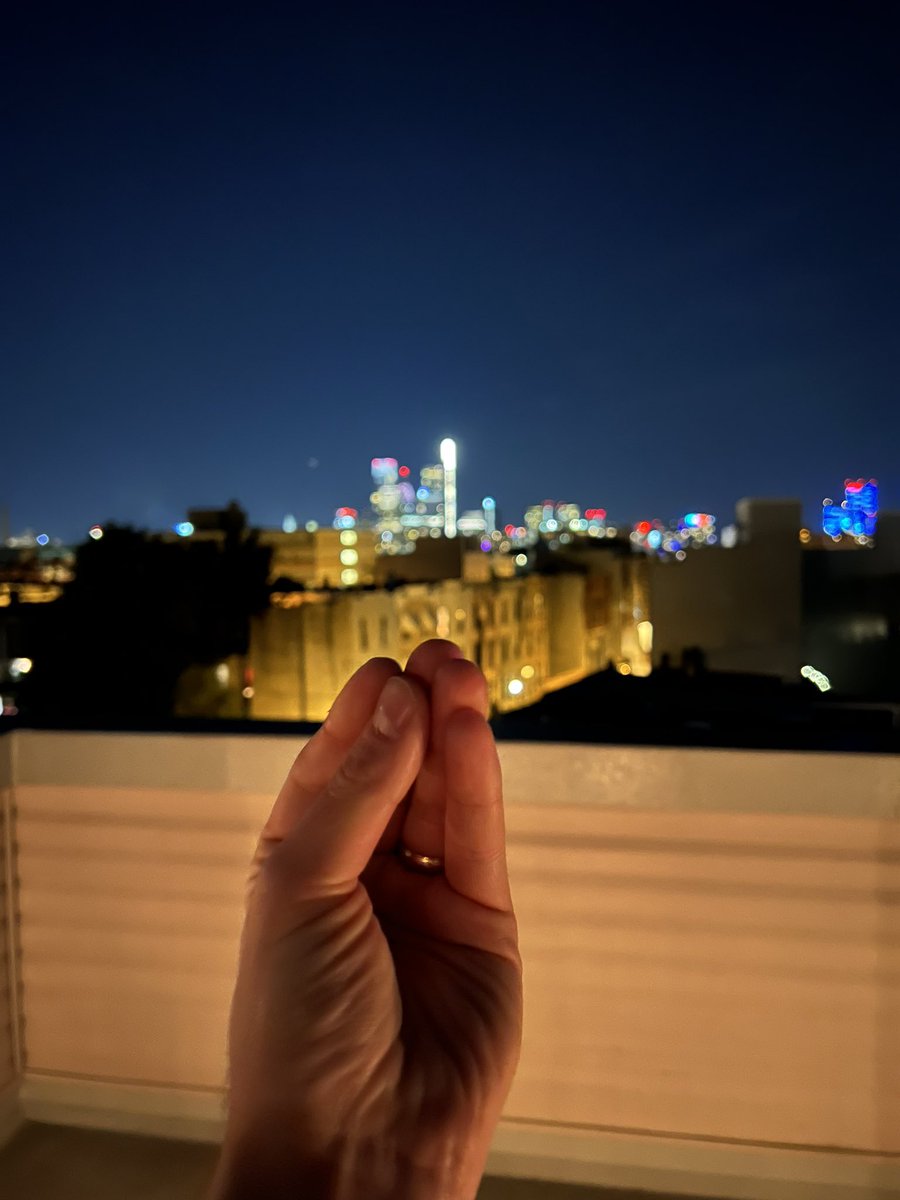 SpaceDirt_313's tweet photo. #CETSHANDCONTEST #Philadelphia https://t.co/q3La0KdYWk