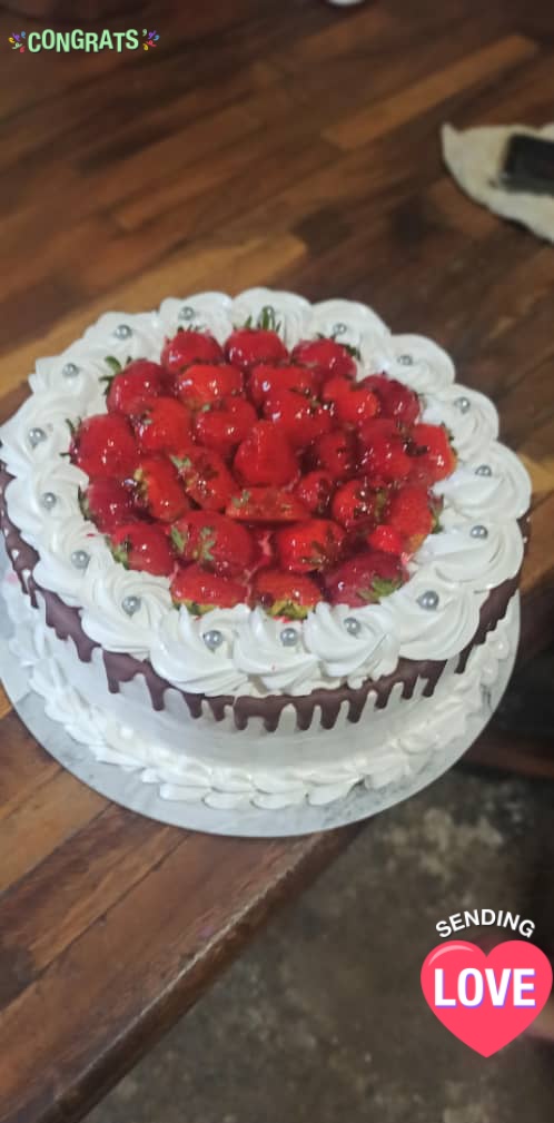 YussLeidy1's tweet photo. Que todos tus deseos se cumplan y que no importa dónde estés, siempre haya alguien que te haga saber lo especial que eres!! @barbara_lopez21
#BarbaraFest
#YoCelebroABarbaraLopezDesde
🇻🇪🇻🇪 Venezuela!!
HAPPY BDAY BÁRBARA
PD: Mi familia estuvo a 🤏🏼 de comérsela... Casi muero 🤦🏻♀️ https://t.co/Hrl067tsxo