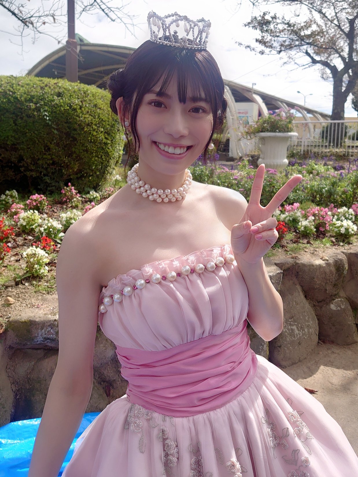 日向坂46 東村芽依1st写真集 見つけた【公式】 on X: 